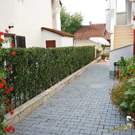 Apartament With Parking Space - 2288