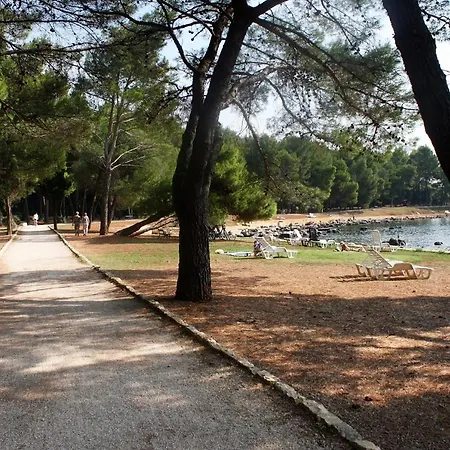 With Parking Space - 2288 Apartman Rovinj