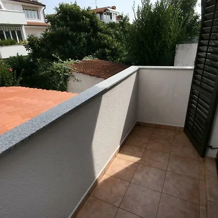 Apartman With Parking Space - 2288